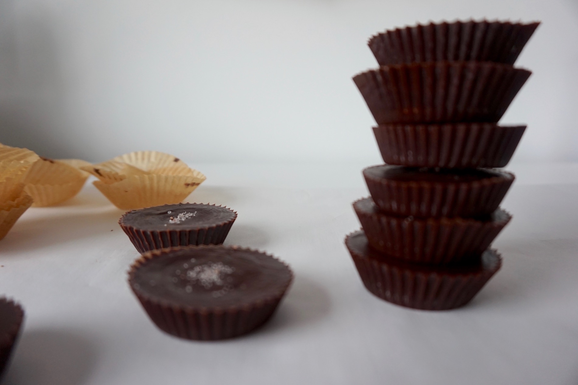 almond butter cups