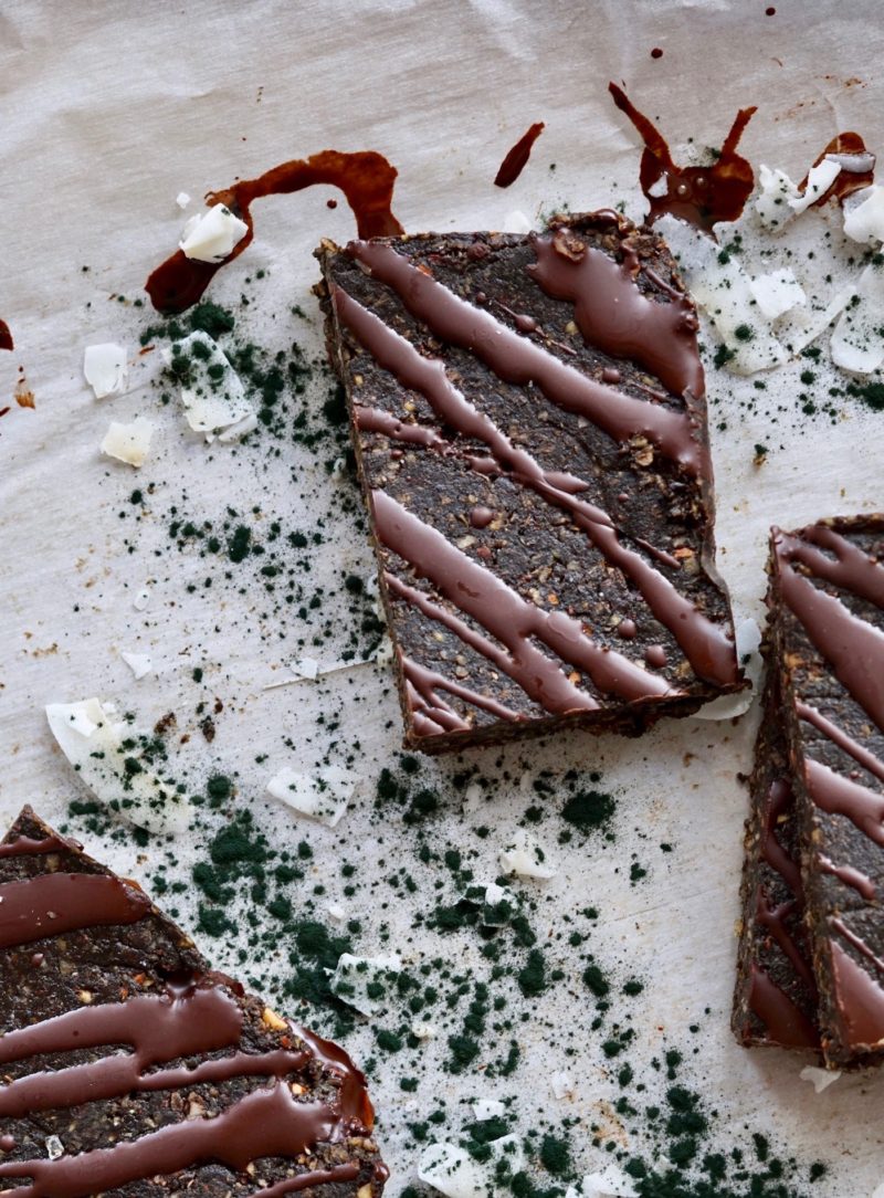 spirulina chocolate energy bars