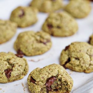 chocolate chip matcha cookies