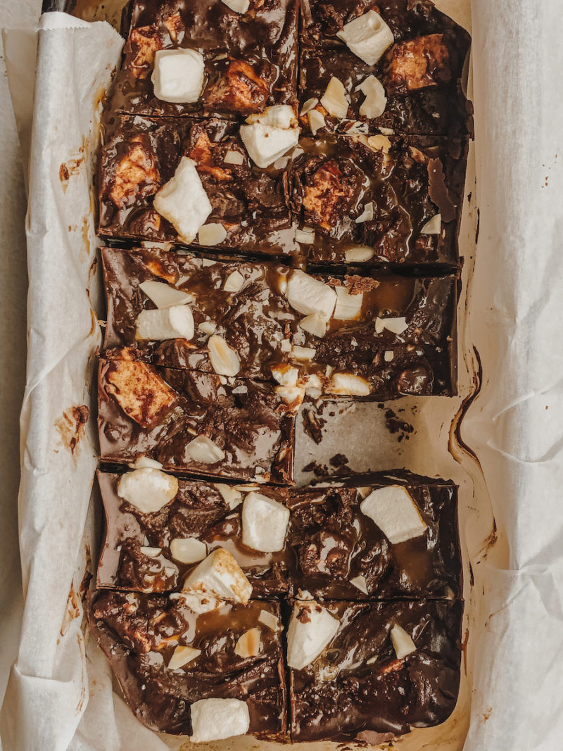 rocky road vegan caramel fudge