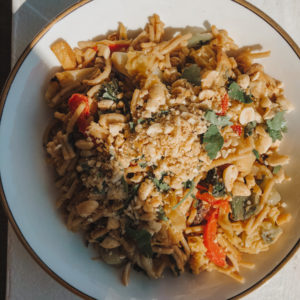 gluten free lo mein noodle bowl